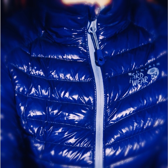Mountain Hardwear® Women’s Ghost Whisperer™ Puffy Down-Insulated Jacket Blue (S) - Picture 9 of 17